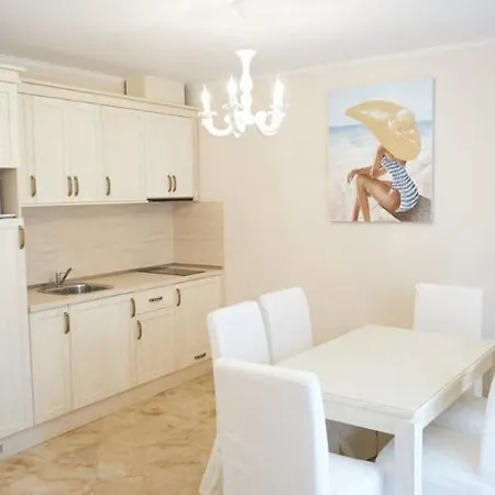 Apartamento Venera & Anastasia Palace *